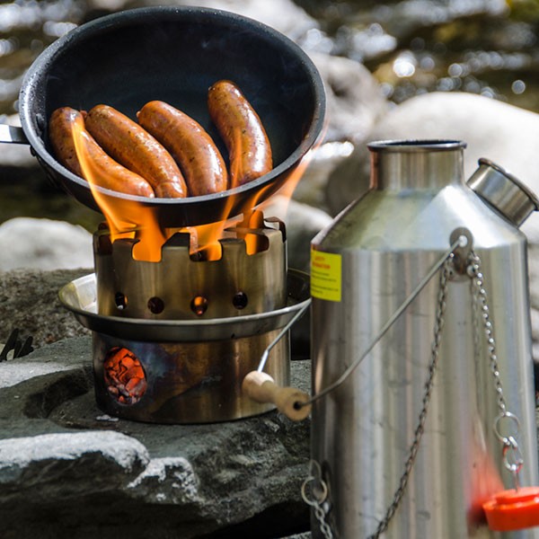 Fire On The Inside: Ghillie Camping Kettle Boils Water Fast